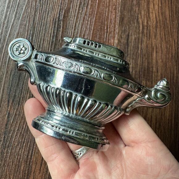 Vintage 1940s Silver Genie Lamp Style Lighter Made in Occupied Japan - Picture 5 of 9